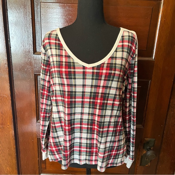 Victoria's Secret Other - Victoria’s Secret Holiday Plaid Thermal Pajama Top